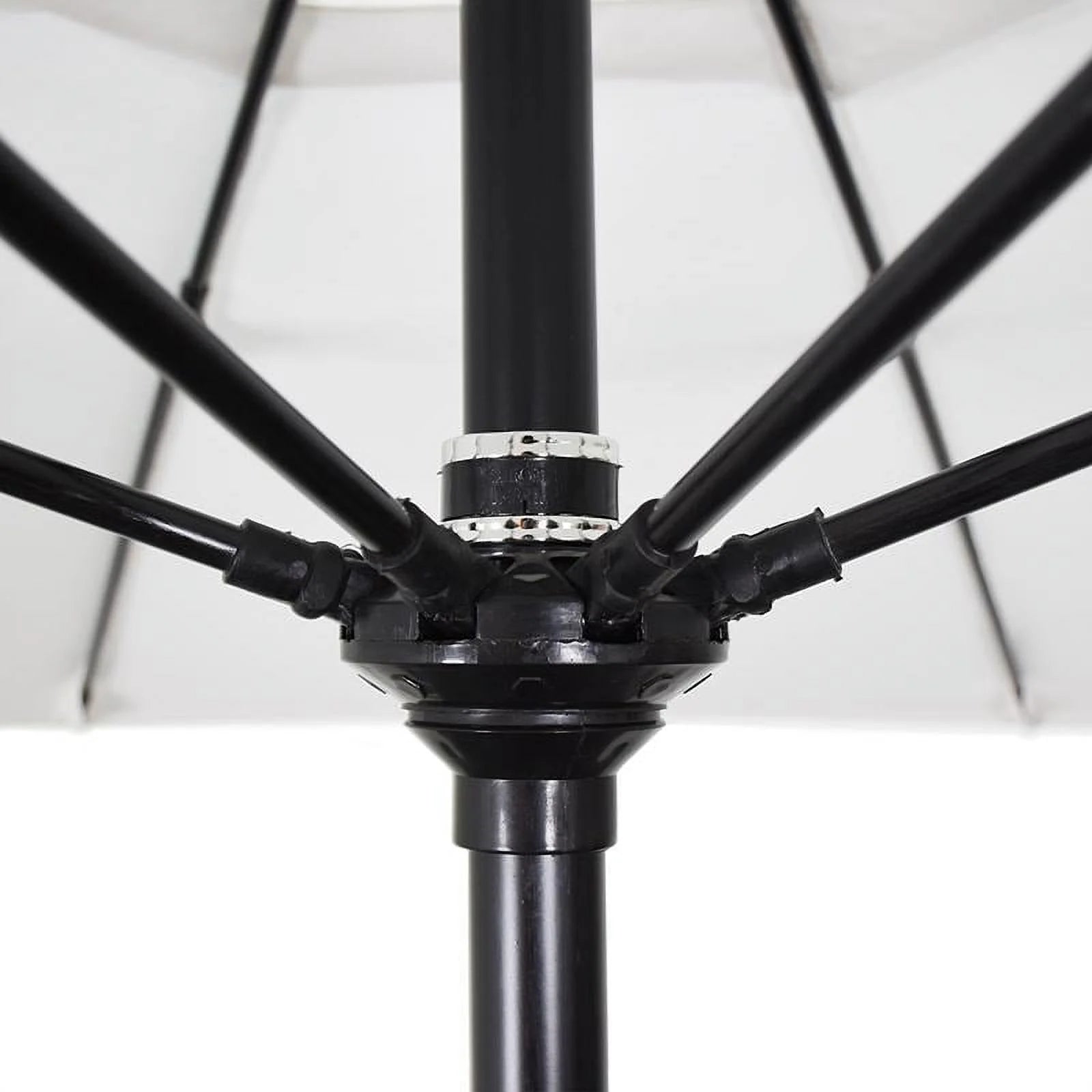 California Umbrella Sun Master Series Patio Market Umbrella in Olefin with Aluminum Pole Fiberglass Ribs Collar Tilt Crank Lift