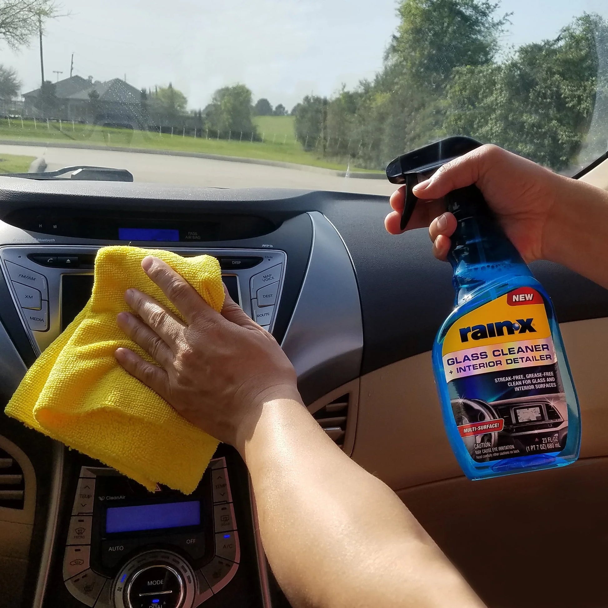 NEW! Rain-X Glass Cleaner With Interior Detailer 23oz - 620138