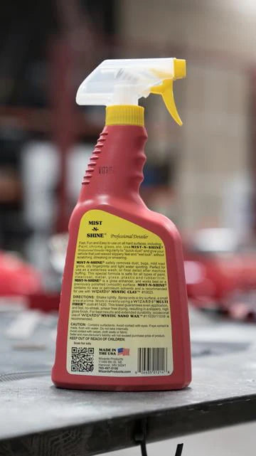 Wizards 22208 Mist-N-Shine Motorcycle Professional Detailer - Multi-Use Glass Cleaner and Scratch Remover for Motorcycle Tool Kit - Adds Gloss to Paint, Chrome and Glass - 8 oz - Made in USA